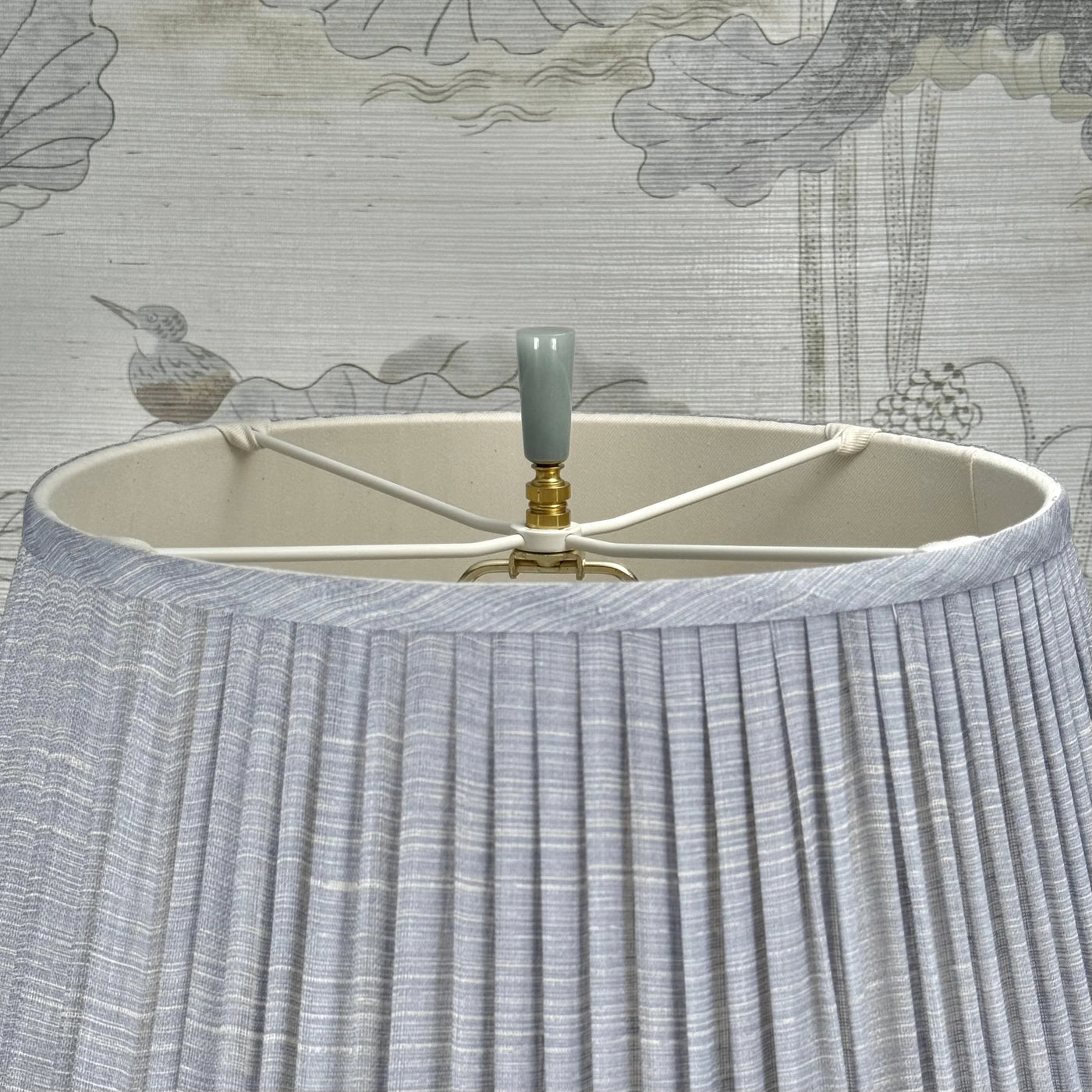 Aventurine Cylinder Finial on Polished Brass Base