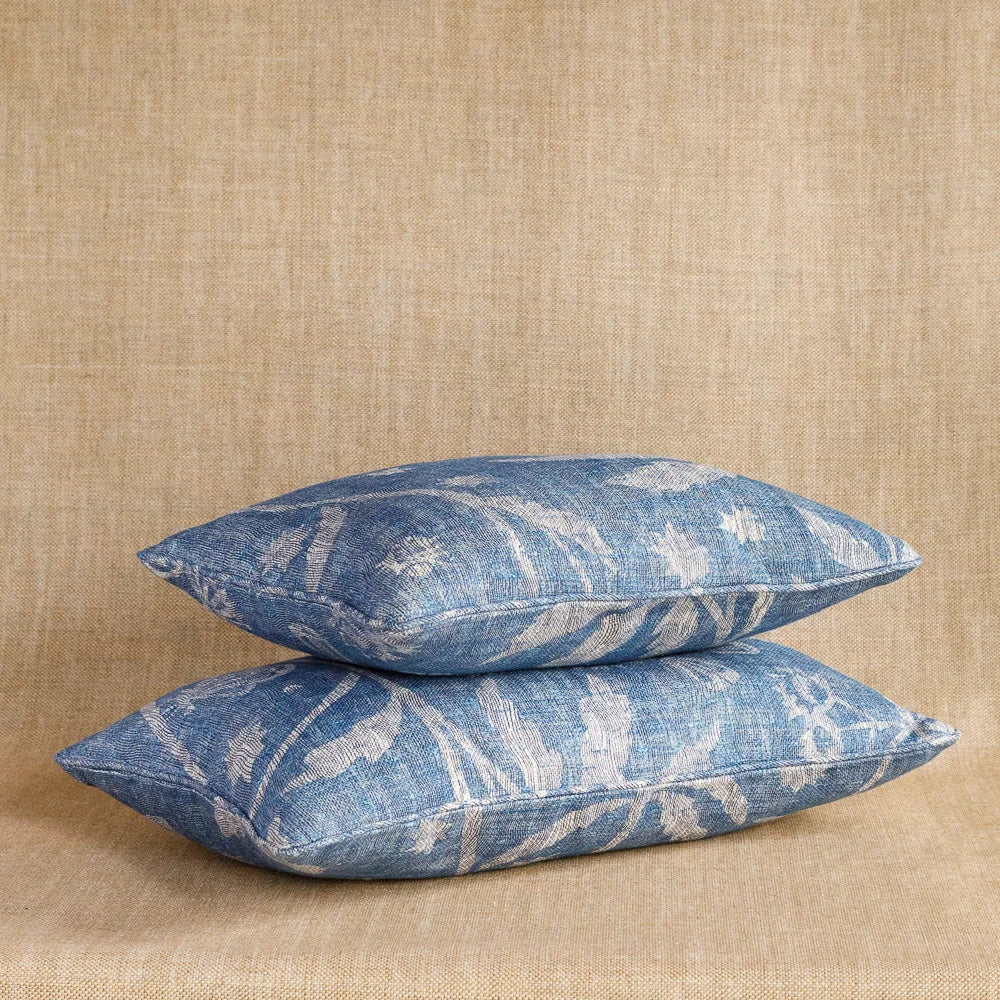 Fermoie Cushion in Blue Astrea