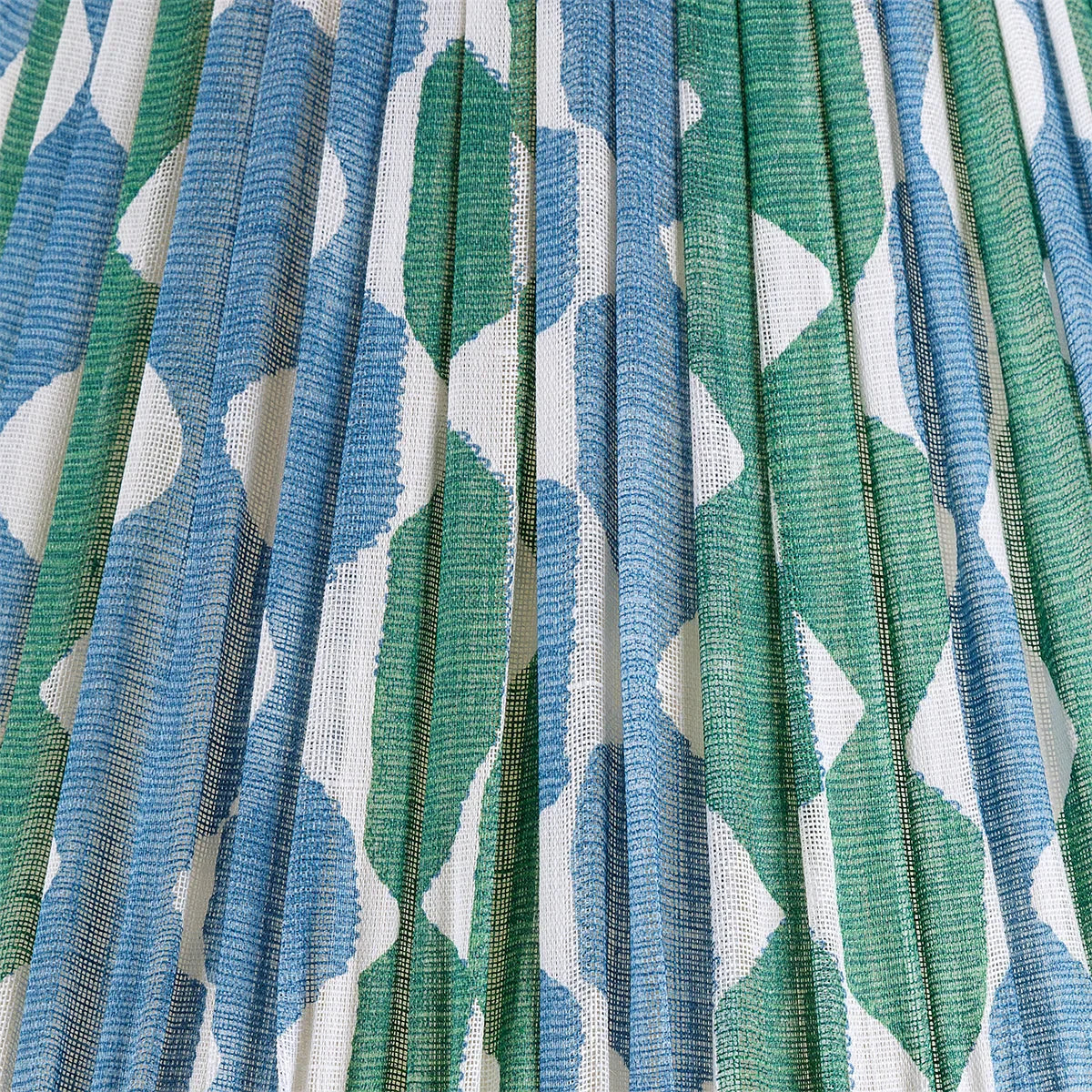 Fermoie Green & Blue Whittle Lampshade close up of fabric