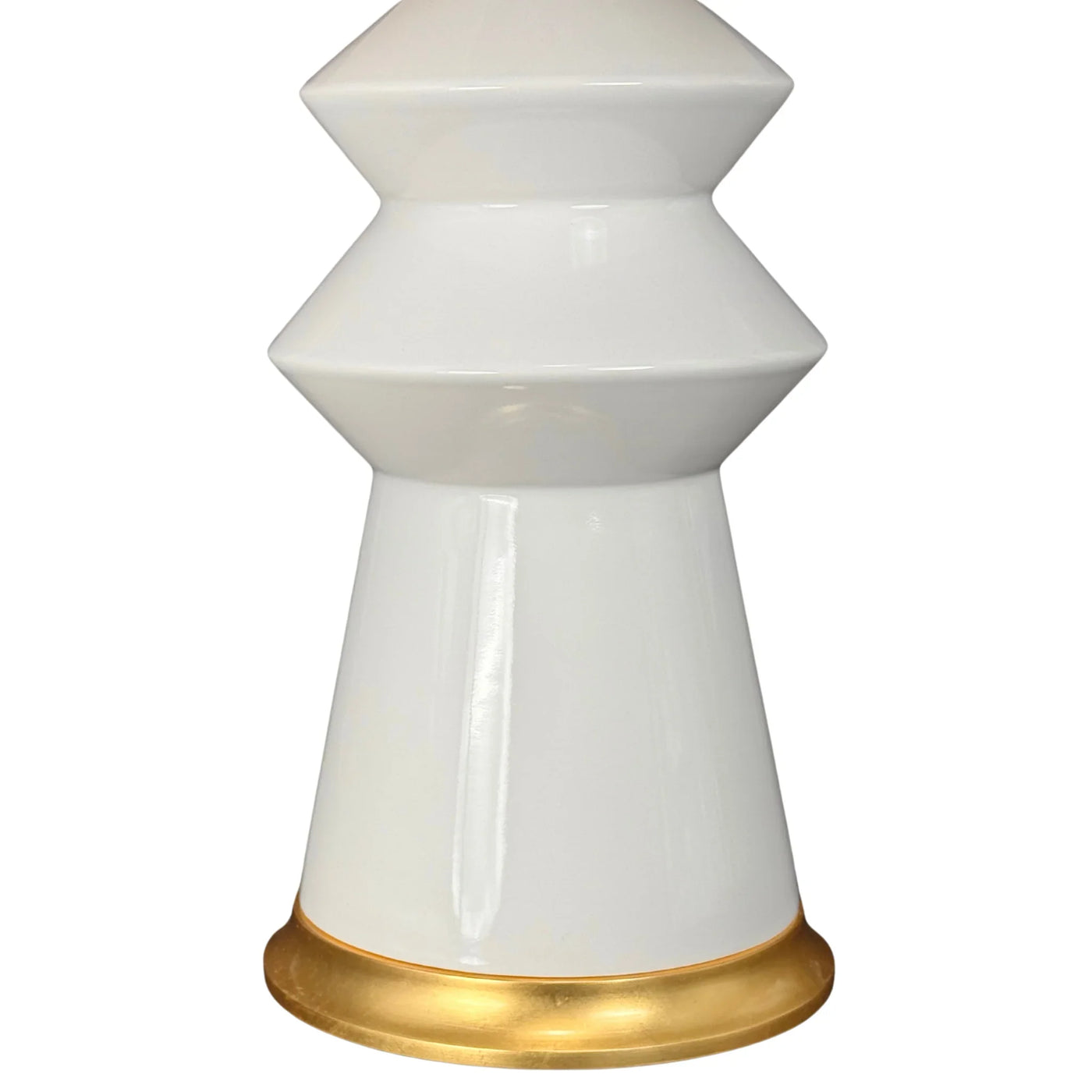 Hwang Bishop Malibu Table Lamp in White close up