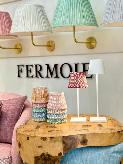 Poldina Pro Table Lamp - White