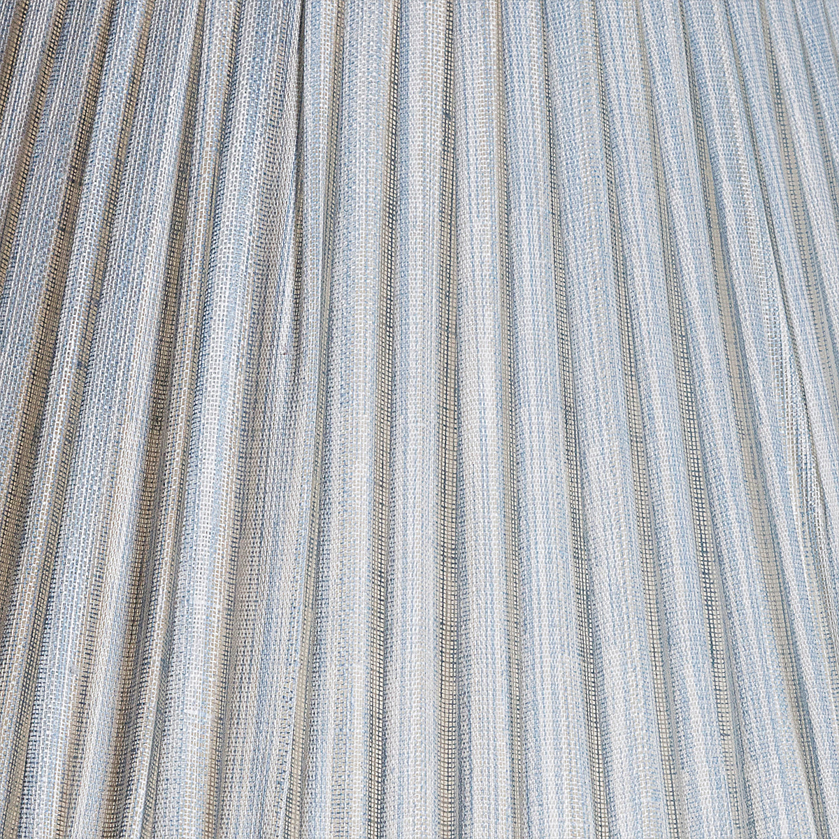 Fermoie light blue strie lampshade detail