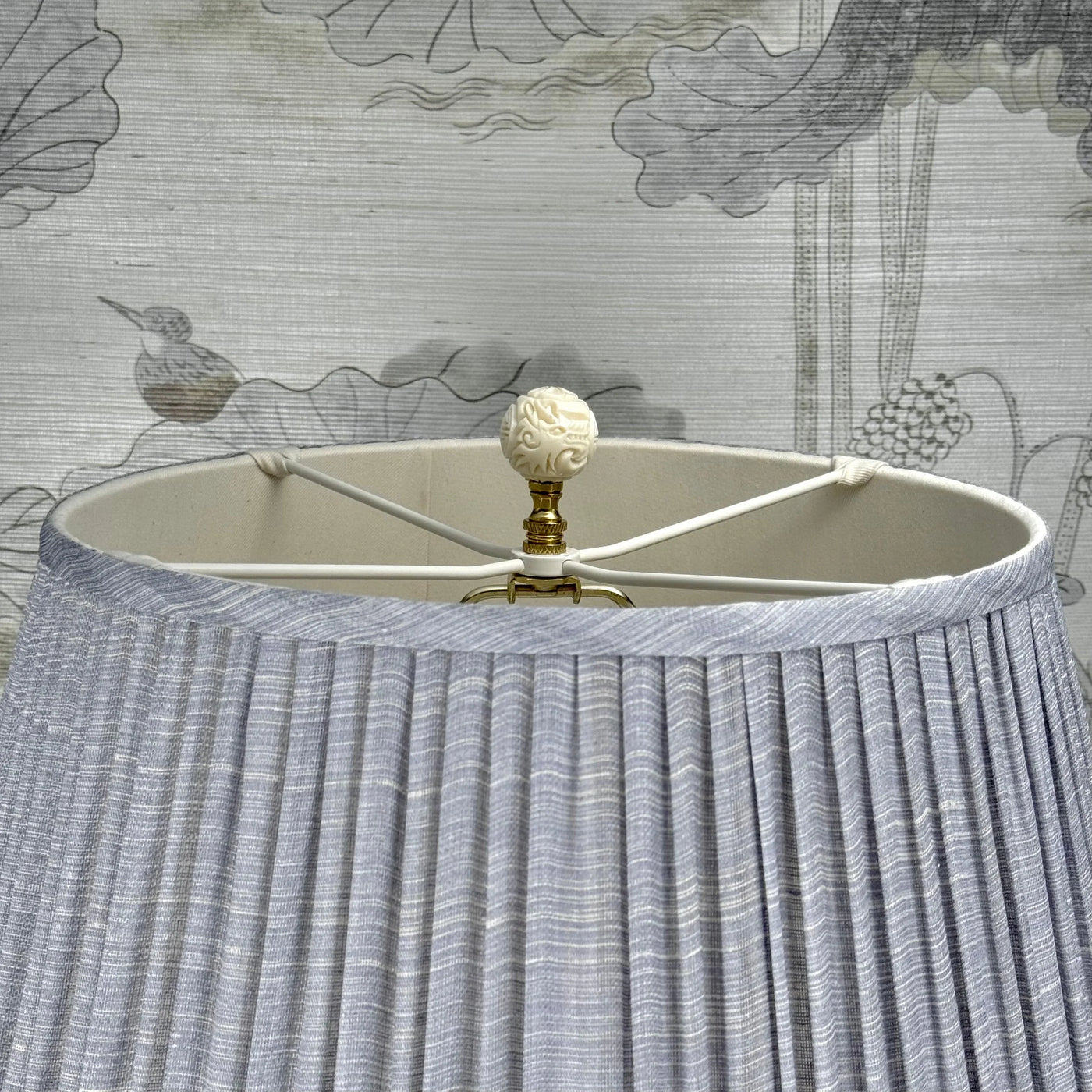 Long Life Bead White Finial Close Up