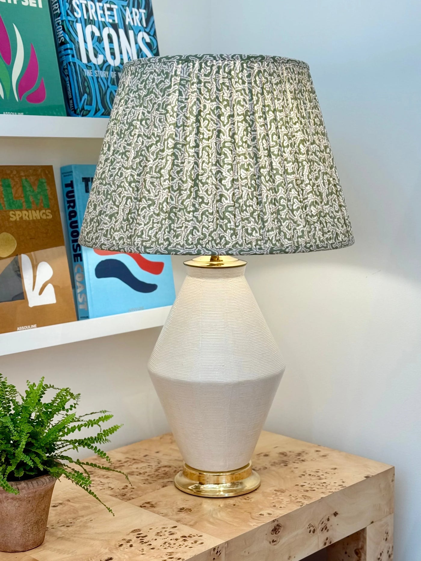 Paul Schneider Brinkley Lamp in Thatched Ivory Crackle with Ian Sanderson Dulcie Lampshade