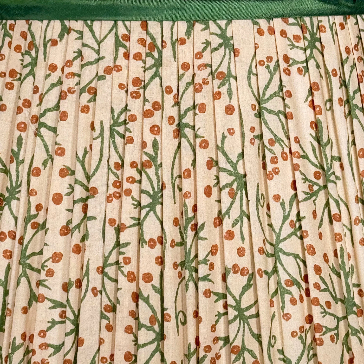 Penny Morrison Green/Cinnamon Juniper Pleated Lampshade with Green Tri