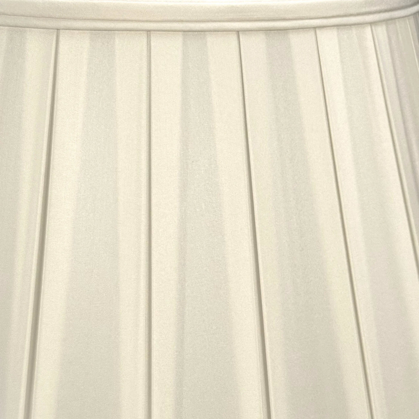 Silk English Empire Wide Box Pleat Lampshade - Egg