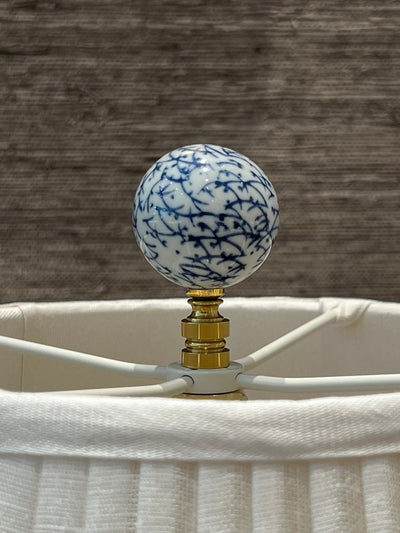 blue and white lamp finial