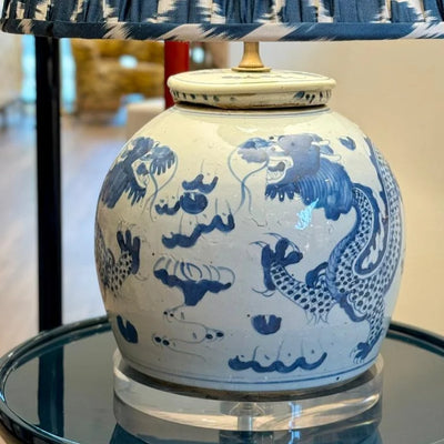 Blue and white jar lamp