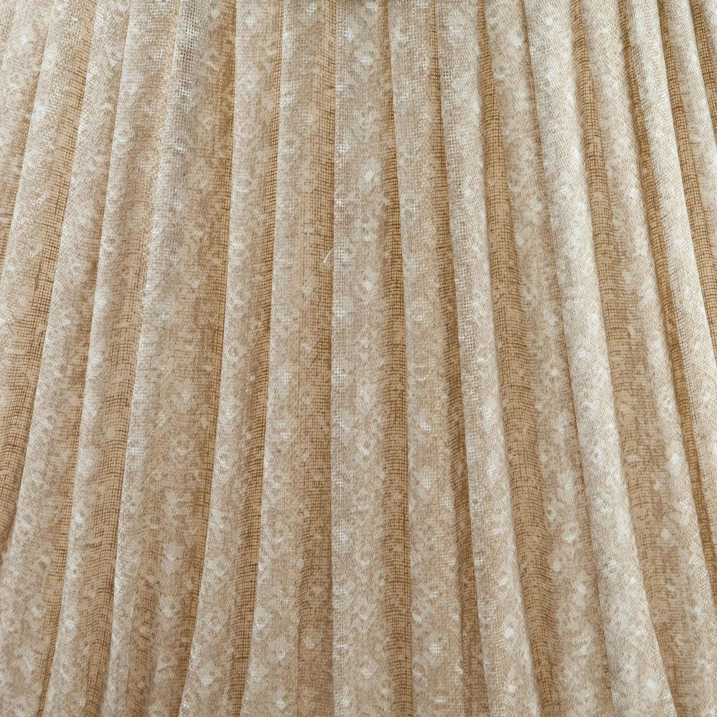 Fermoie Ecru Figured Lampshade