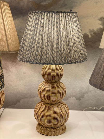 Fairfield Table Lamp with Fermoie Lampshade in Grey Wicker