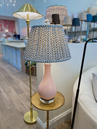 Porcelain Long Neck Vase Lamp
