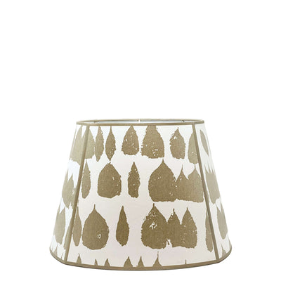 Schumacher Queen of Spain Rounded Square Lampshade - Silver